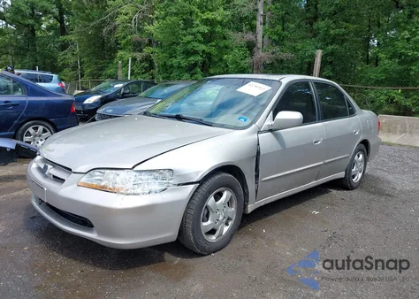 1999 Honda Accord Ex from USA, damaged, VIN 1HGCG6676XA062556